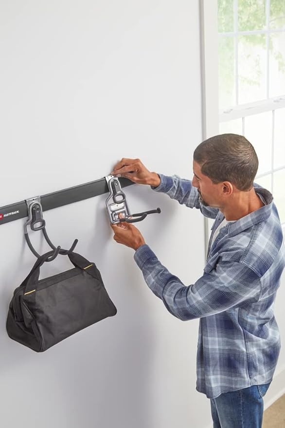 Rubbermaid FastTrack Garage Storage System Tool Hanging Kit, Wall Mount Holder for Garden Lawn Tools/Garage/Home Organization