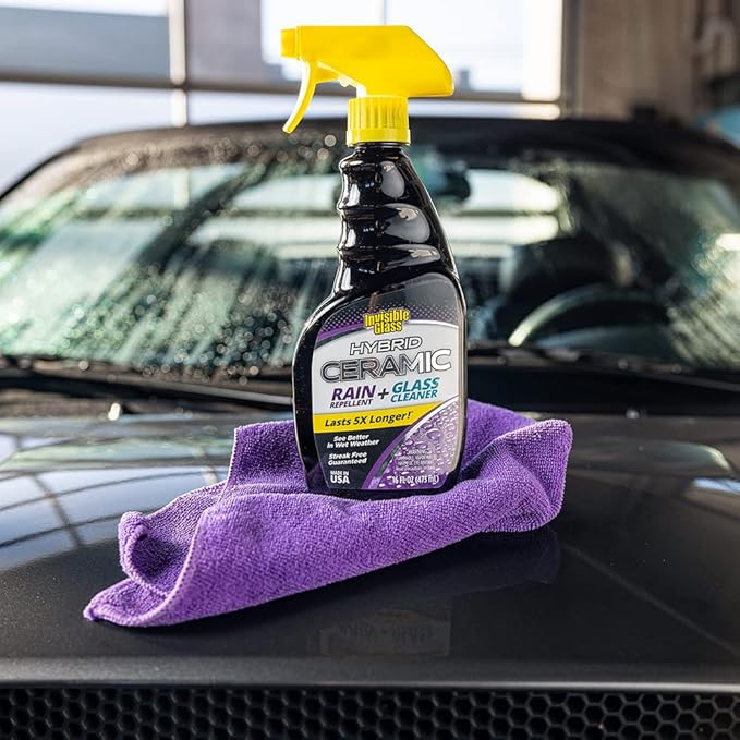 Invisible Glass 92183 Hybrid Ceramic Rain Repellent and Glass Cleaner Cleans and Protects Car Windows and Windshields with Long-Lasting Water-Repellent Si02 Technology, 16 Fl Oz, Pack of 1