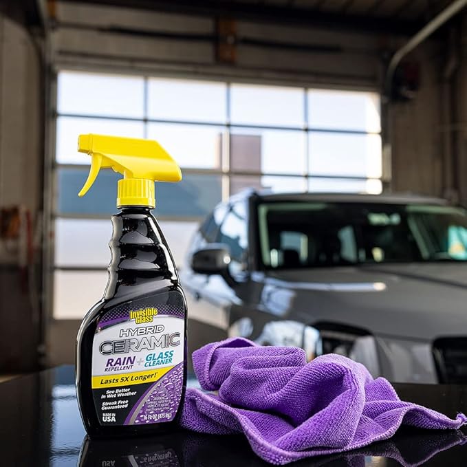 Invisible Glass 92183-3PK Hybrid Ceramic Rain Repellent and Glass Cleaner Cleans and Protects Car Windows and Windshields with Long-Lasting Water-Repellent Si02 Technology, 16 Fl Oz, Pack of 3