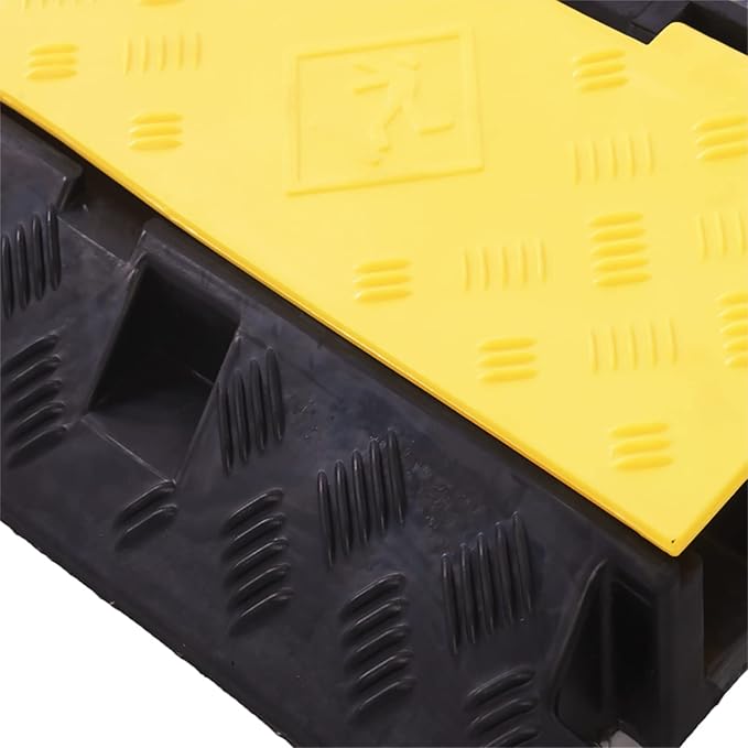 CXRCY Cable Ramp 2 Pack of 3 Channel PVC Rubber Cable Protector, 44000lbs Capacity Heavy Duty Speed Bumps Hose Cord Protector Ramps for Wire Hose Pipe Hider Driveway Outdoor