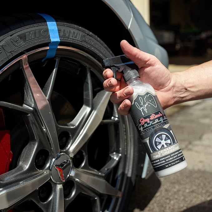 Jay Leno's Garage Ceramic Car Detailing Bucket Kit - Sprays, Liquids, Microfiber Towels, Applicators and Wash Mitt
