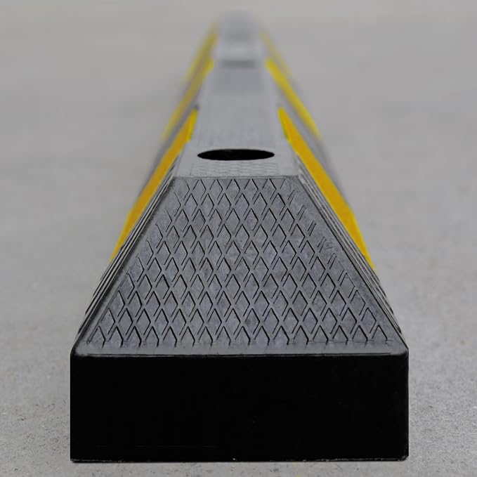 72" in 6' Ft Heavy-duty Rubber Parking Curb, Installation Kits Included, Parking Garage Floor Stopper, Wheel Stopper for Vehicles Truck Driveway Protect Cars Vans Trucks Pumpers (72" - 2Pack)