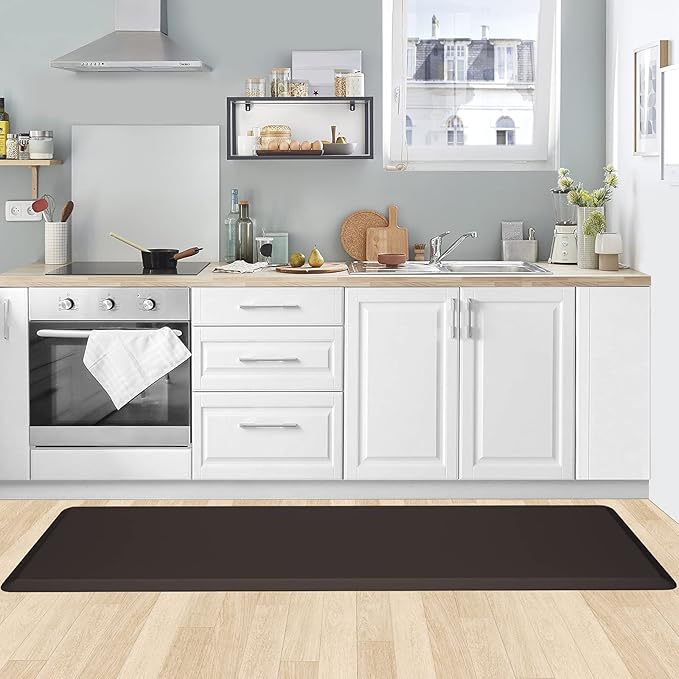 KitchenClouds Kitchen Mat Cushioned Anti Fatigue Kitchen Rug 17.3"x39" Waterproof Non Slip Kitchen Rugs and Mats Standing Desk Mat Comfort Floor Mats for Kitchen House Sink Office (Chocolate)