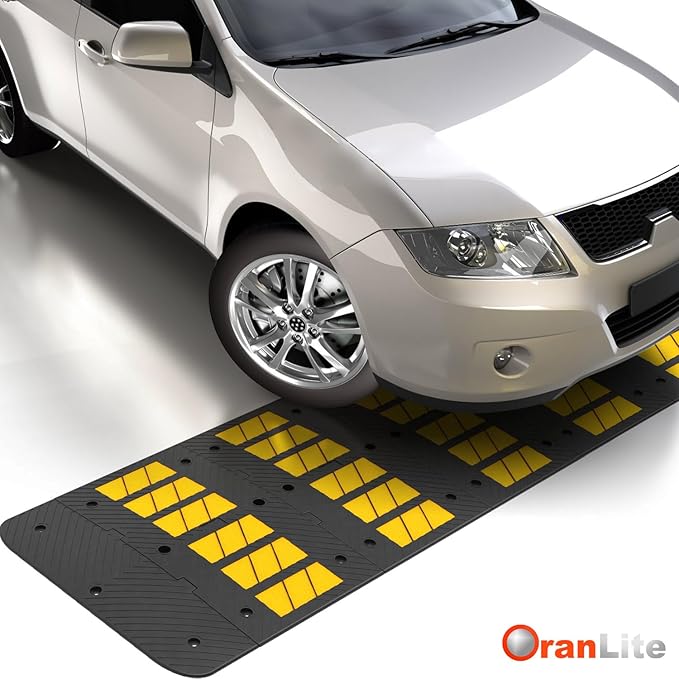 Heavy-Duty Rubber Speed Humps, 35" Width & Interlock Extension Length, Road Humps Bumps for Saftey Combinable, Garage Humps for Asphalt Concrete Gravel Driveway (Left and Right Ends)