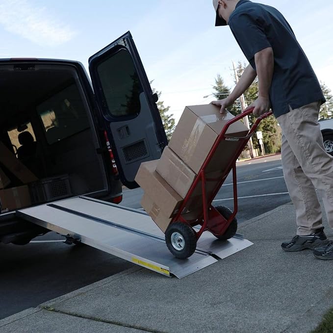 EZ-ACCESS TRAVERSE Singlefold Portable Loading Ramp, 6'