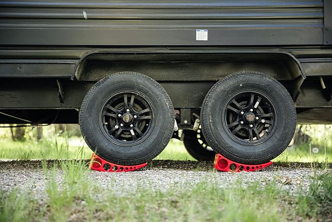 ANDERSEN HITCHES | 3604 RV and Trailer Accessories | Single Camper Leveler Block w/Rubber mat | Camper Leveling System | Outdoor Camping Levels
