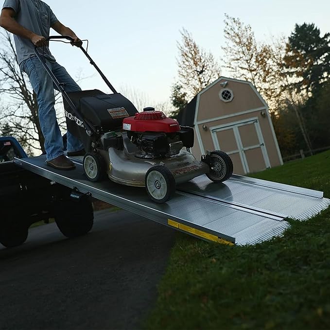 EZ-ACCESS TRAVERSE Singlefold Portable Loading Ramp, 6'