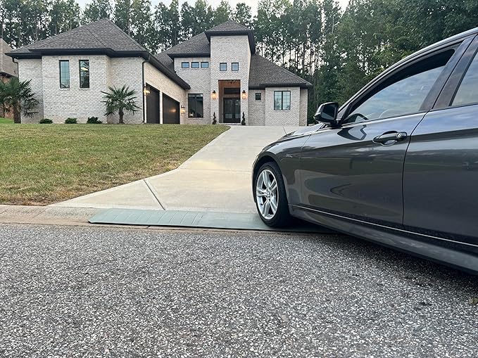 – Gray Color – Driveway Curb Ramps – Low Profile Car Ramps – 3 Piece Expandable Set – Made from Heavy Duty Recycled Rubber – Eliminate Scraping and Damage On Your Car Truck RV